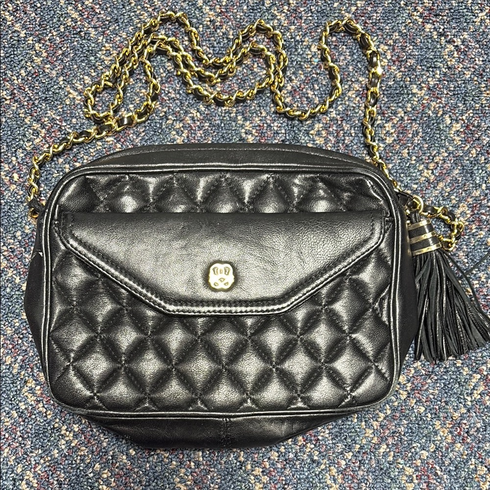 Preloved Al & Phil leather Black and Gold Quilted Crossbody Bag with Chain Strap